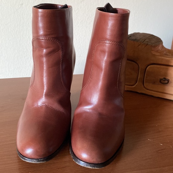 Prada Block Heel Donna Boots - Picture 7 of 10